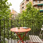 Aparteasy - Casanova Elegance Апартаменты *