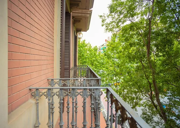 Aparteasy - Casanova Elegance Apartamento Barcelona